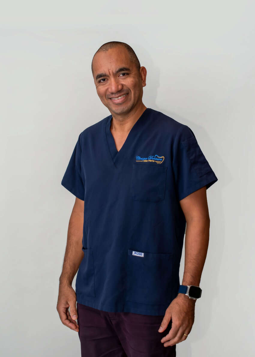 Dr Lova Razafindrakoto